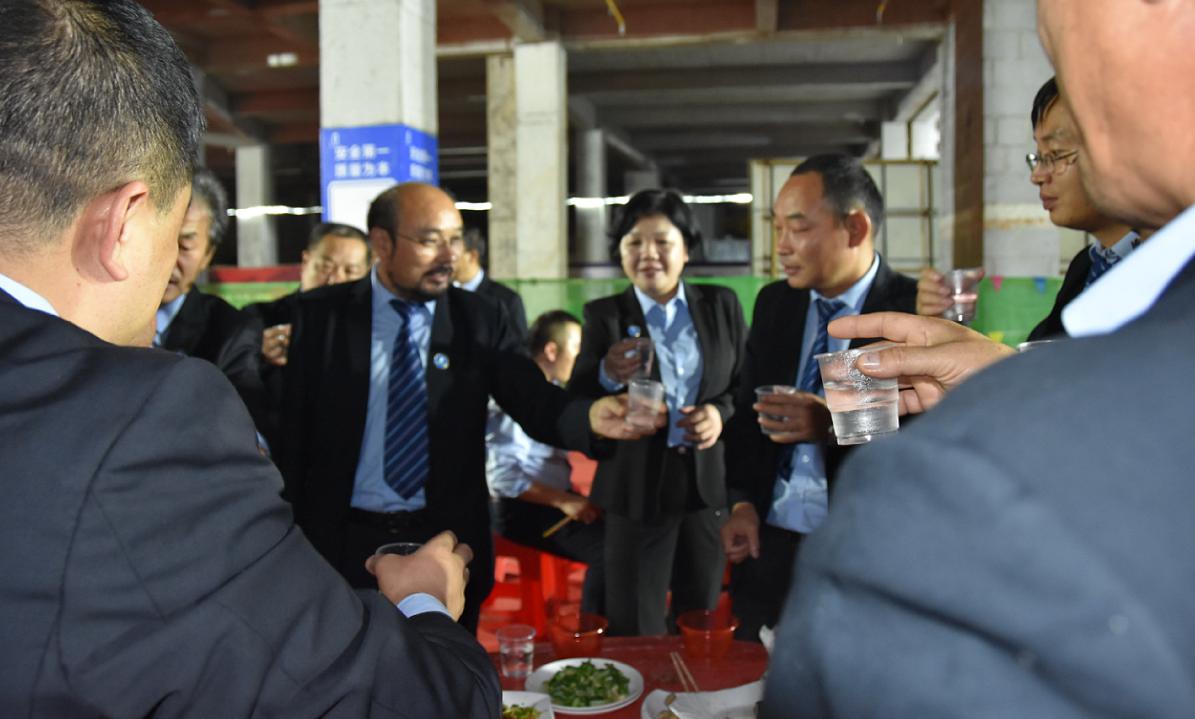 DƬ11.jpg